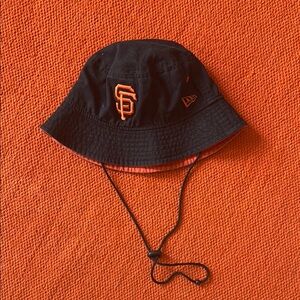 New Era Black and Orange Bucket Hat SF Giants